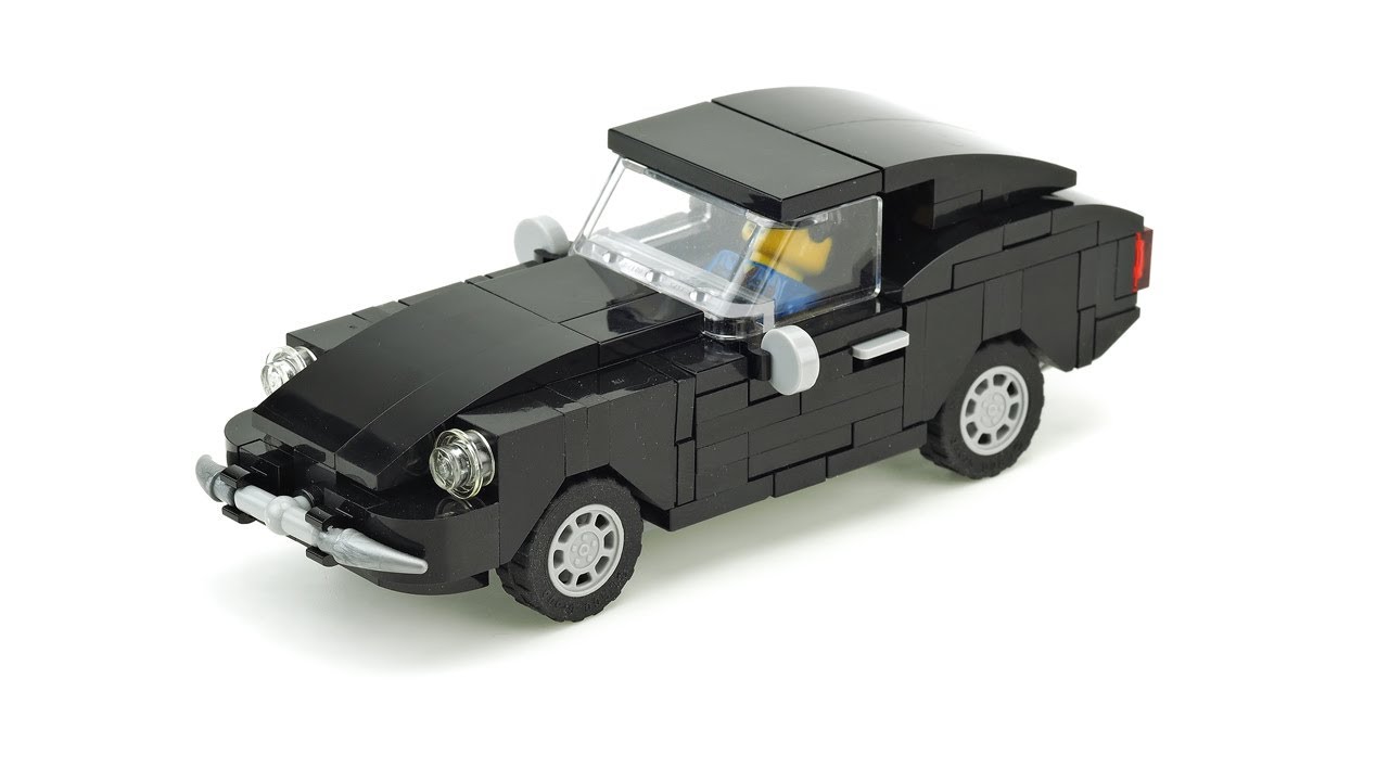 LEGO Vintage Sports Car MOC Building Instructions