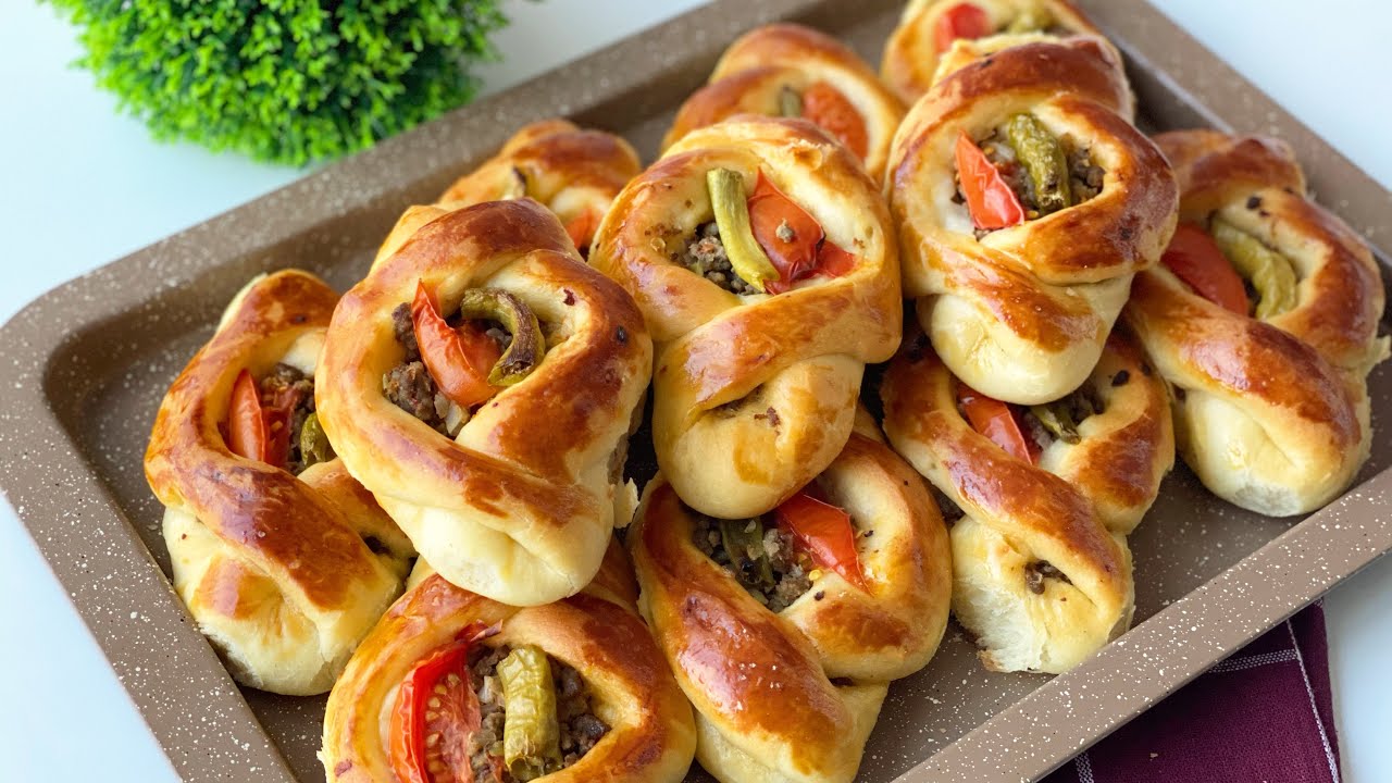 DİKKAT‼️BU POĞAÇALAR EL YAKIYOR🤩MASAYA GELDİĞİ ANDA BİTTİ✌🏻PAMUKDAN DAHA YUMUŞAK KARNIYARIK POĞAÇA