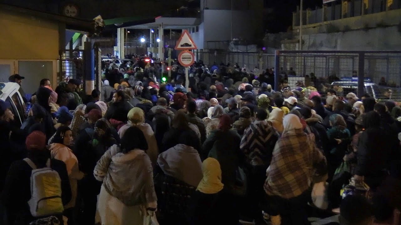 Así ha sido la avalancha para salir de Ceuta a Marruecos