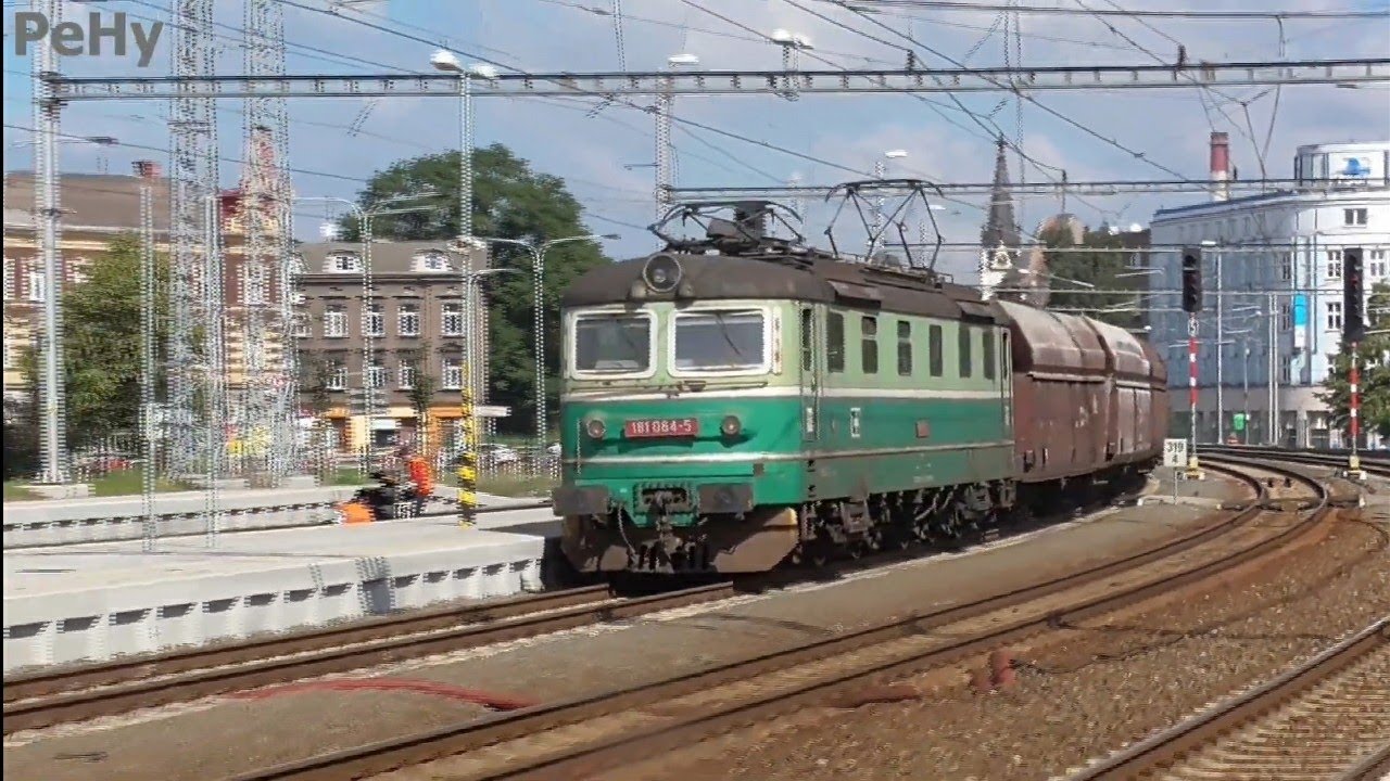 Vlaky-Atlas elektrických lokomotiv a jednotek