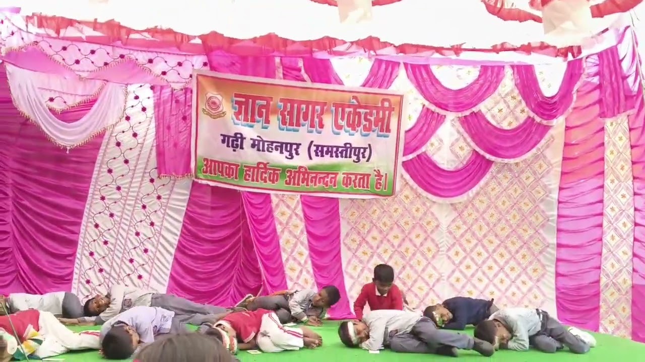 मैं निकला गड्डी लेके