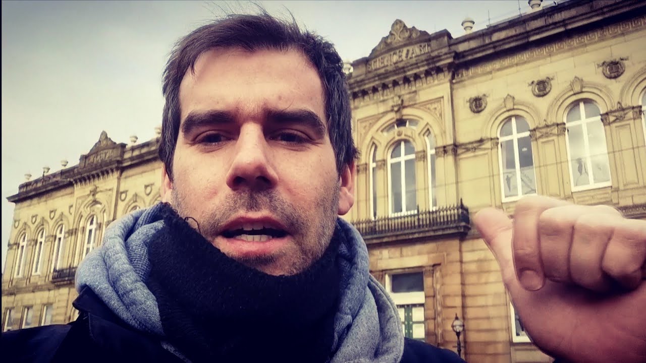 ЧУВСТВУЮ СЕБЯ СТАРЫМ В ОЛДХЭМЕ