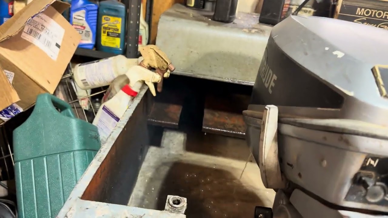 1988 Evinrude 15hp outboard motor tank test 