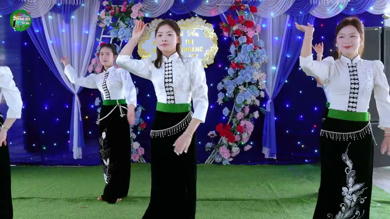 VẪN VƯƠNG CHỢ TÌNH - ĐỘI MÚA GIA ĐÌNH - MỪNG ĐÁM CƯỚI -  MINH ĐOÀN @ THỊ THOÁNG