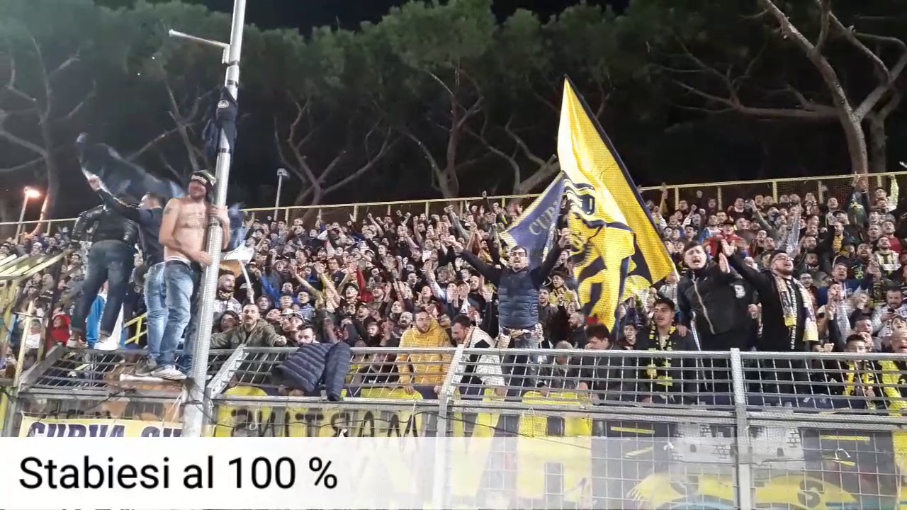 Che bello é...CURVA SUD CASTELLAMMARE  DI STABIA