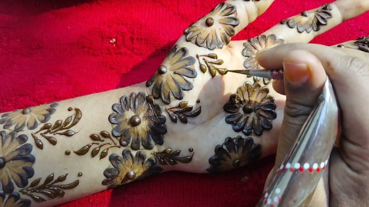 Trick mehndi design front hand mehndi design very easy mehndi design @heenabyshana 