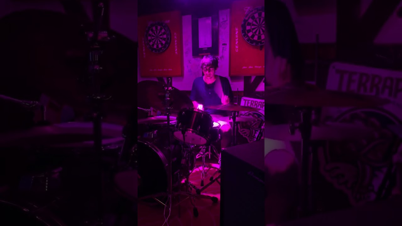 Omar Khatib live @ Highlander