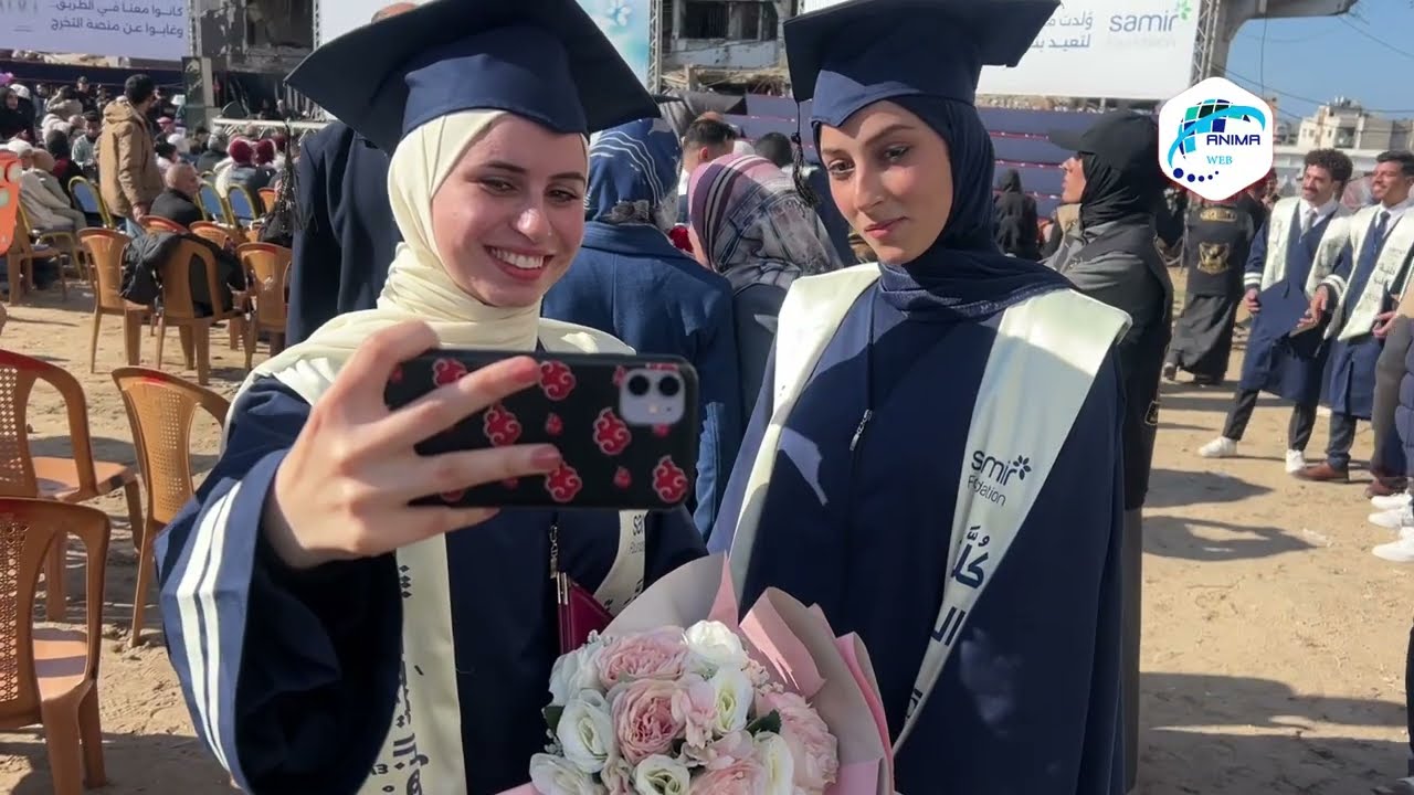 حفل تخرّج استثنائي لـ230 طبيبًا وطبيبة في غزة وسط أجواء صمود وأمل