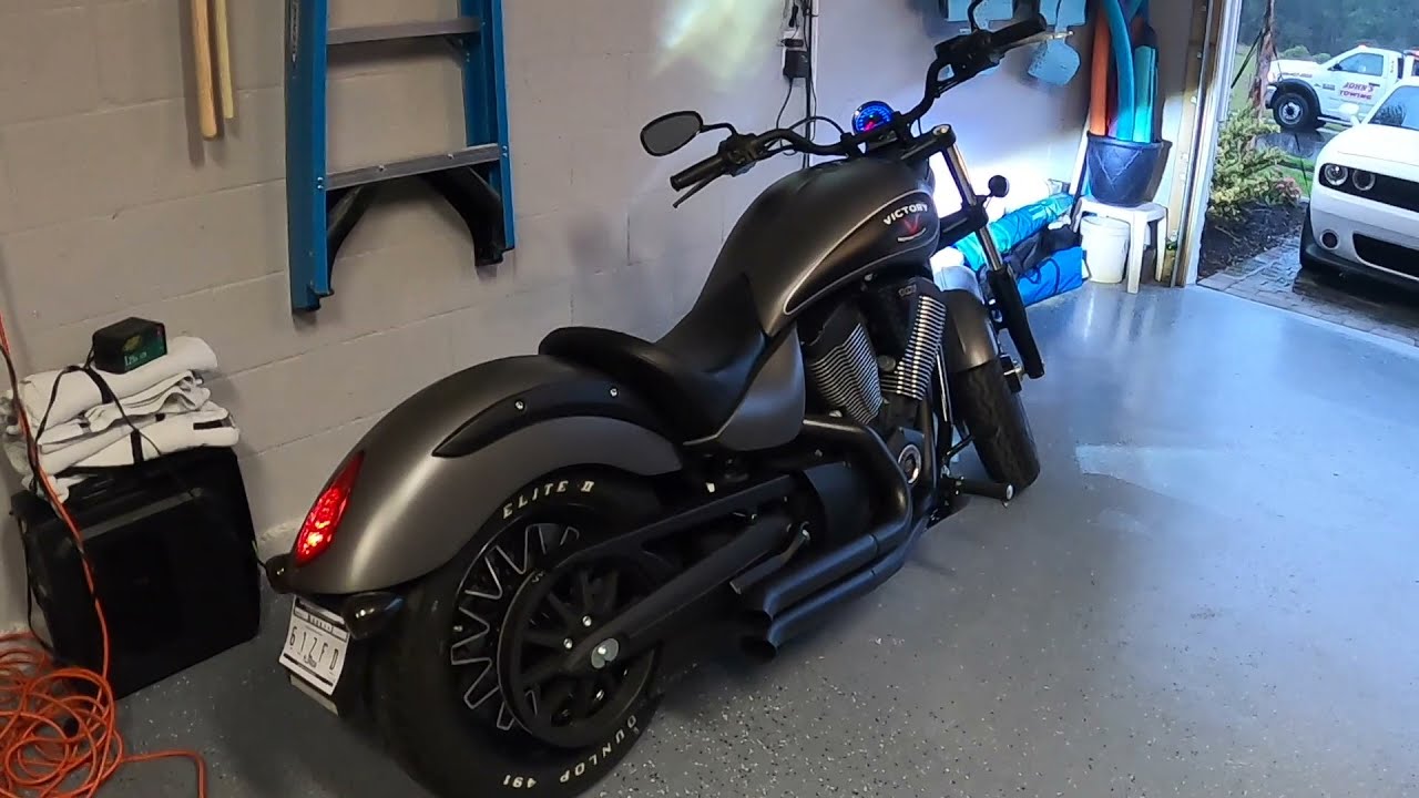 2017 Victory Gunner - First Bike
