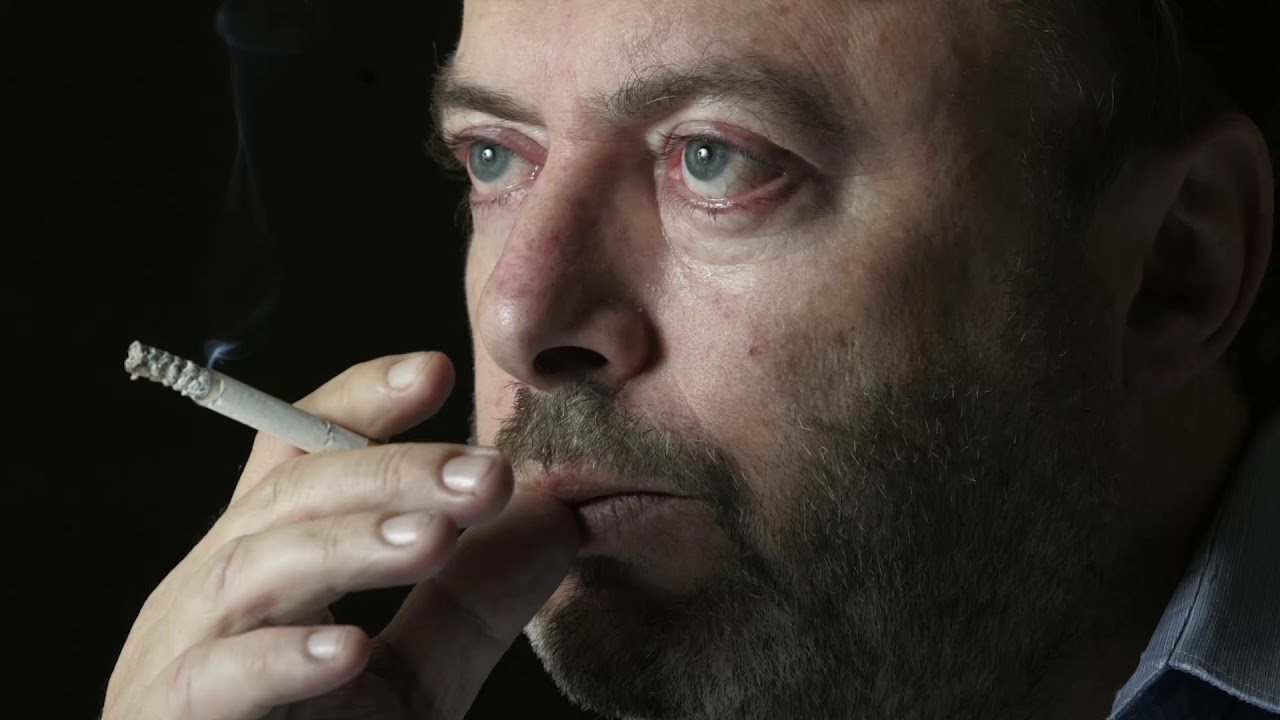 Christopher Hitchens interview + Q&A on God is Not Great (2007)