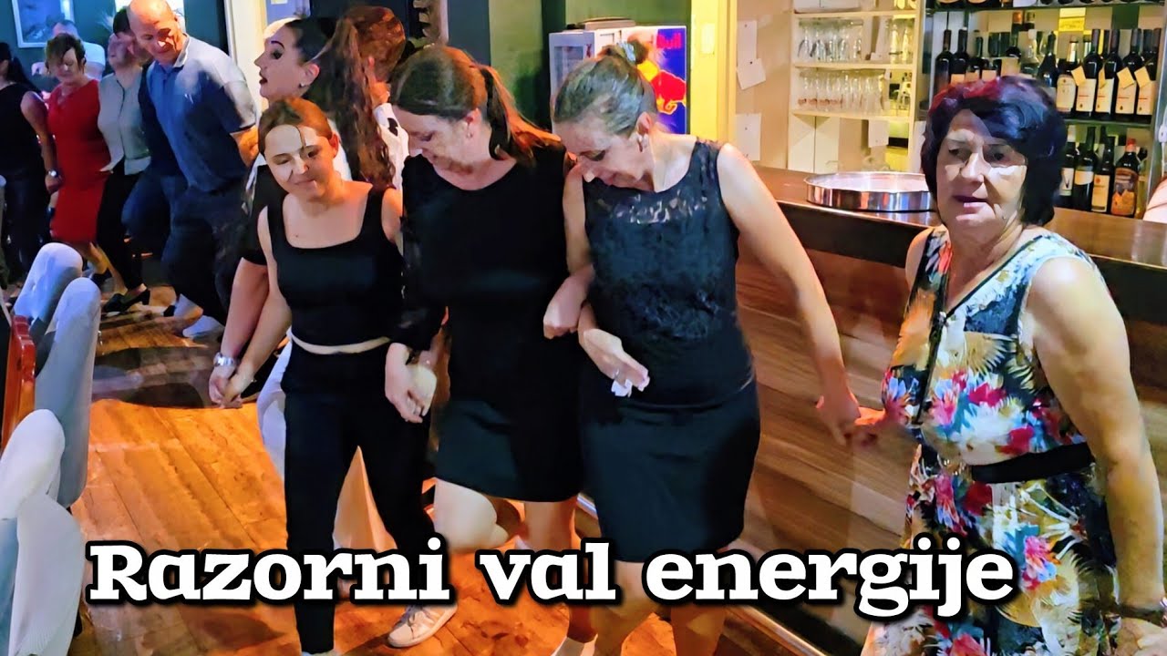 Razorni val energije 🎉 Kakanj, zabava kod Kenana  19.09.2025. 🎹 Adnan Zenunović.