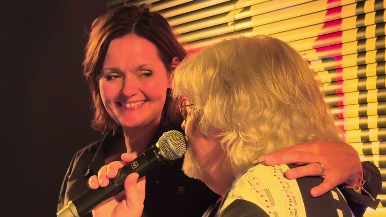 Hans Meurs 60 jaar zanger / entertainer. Hans & Friends live video verslag . 
