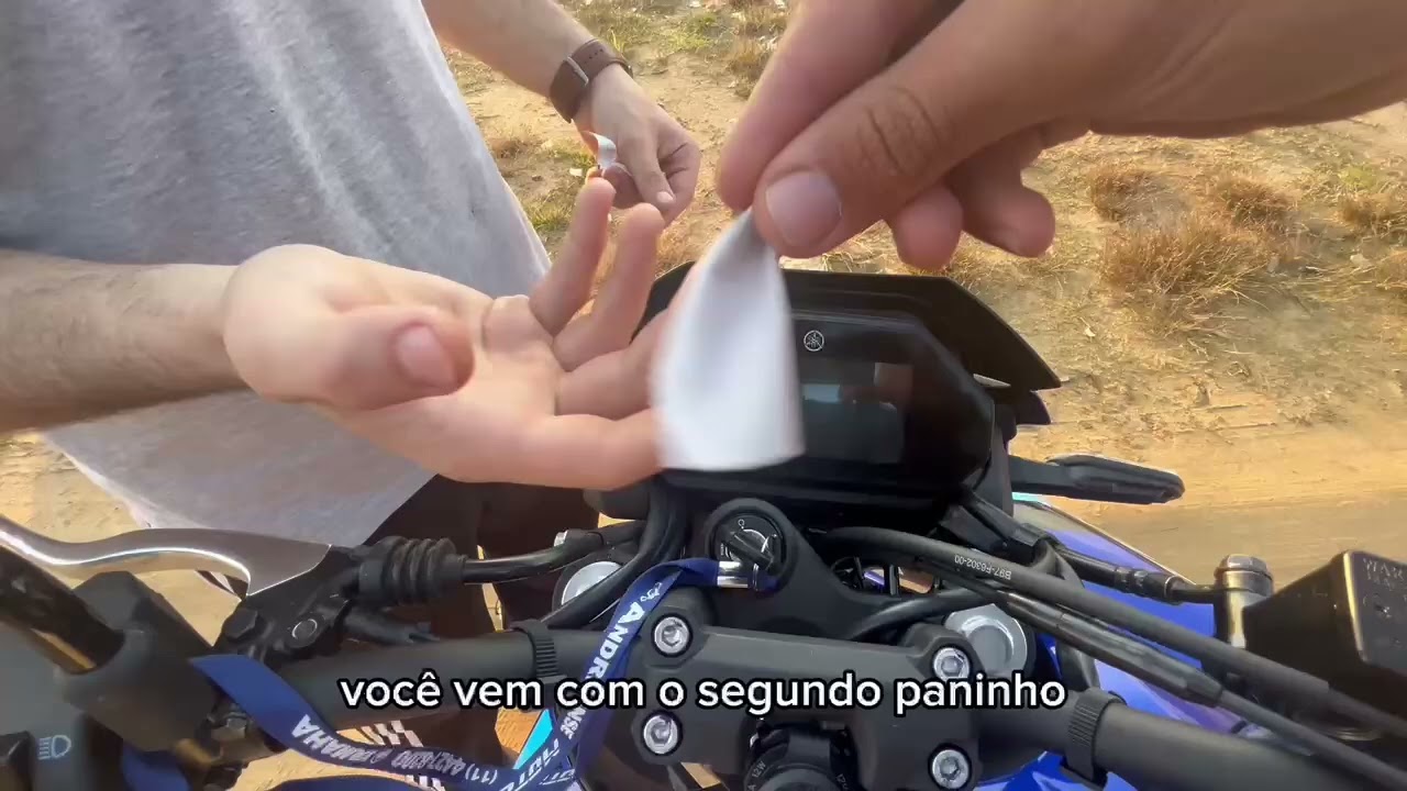 Como colocar película de proteção no Painel da Fz25