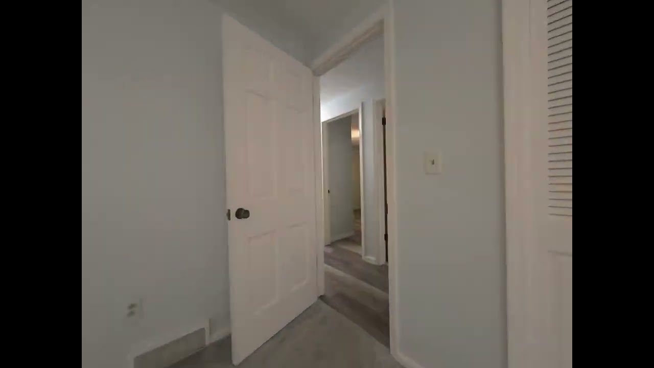 FPV Drone Tour of 515 Oneida Ave NW, Canton, Ohio 44708