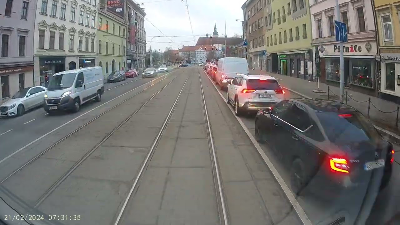 Linka 6 -- 2x  ČKD Tatra T3G [TRAM Camera] : Královo Pole, nádraží ---- Starý Lískovec, smyčka