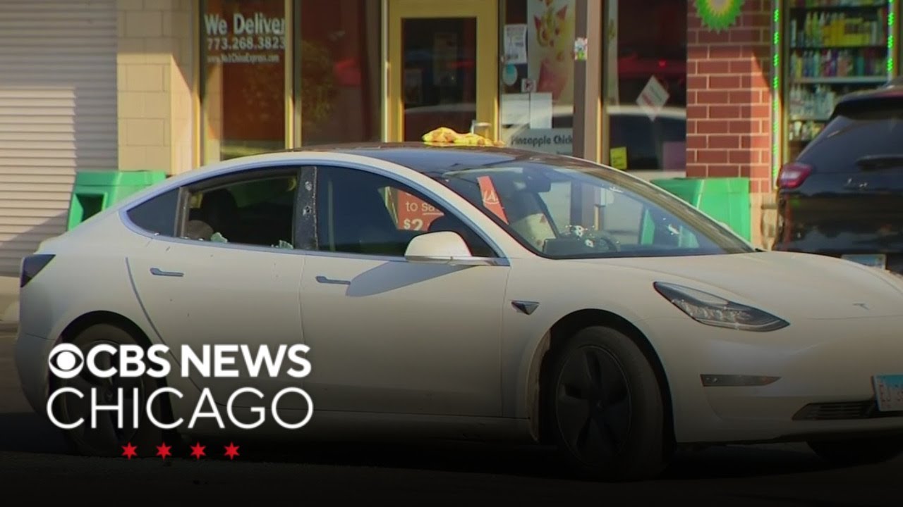 Man shot and killed while sitting in car at South Side gas station