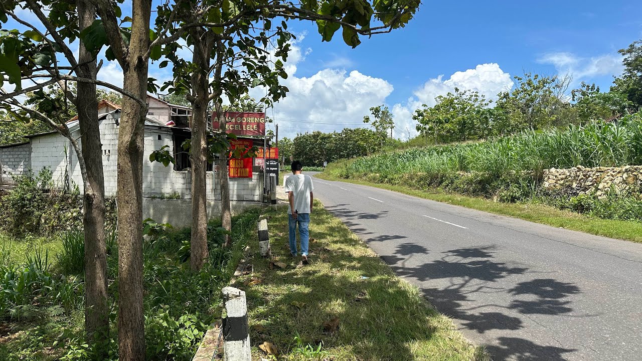Tanah pinggir jalan baron dekat hotel orcid