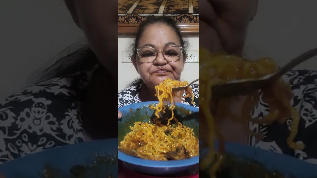 Bora de sopa no caldo da costela maravilhoso gratidão sempre a Deus e a vcs 