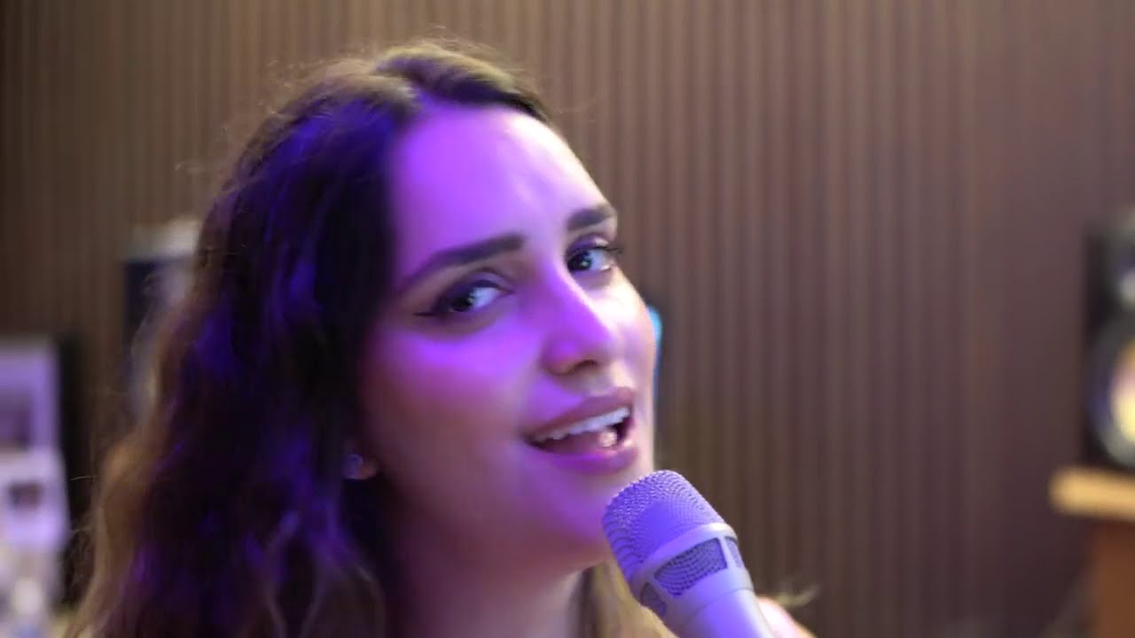 O Tempo Não Espera Ninguém - Michel Teló - Laís Yasmin