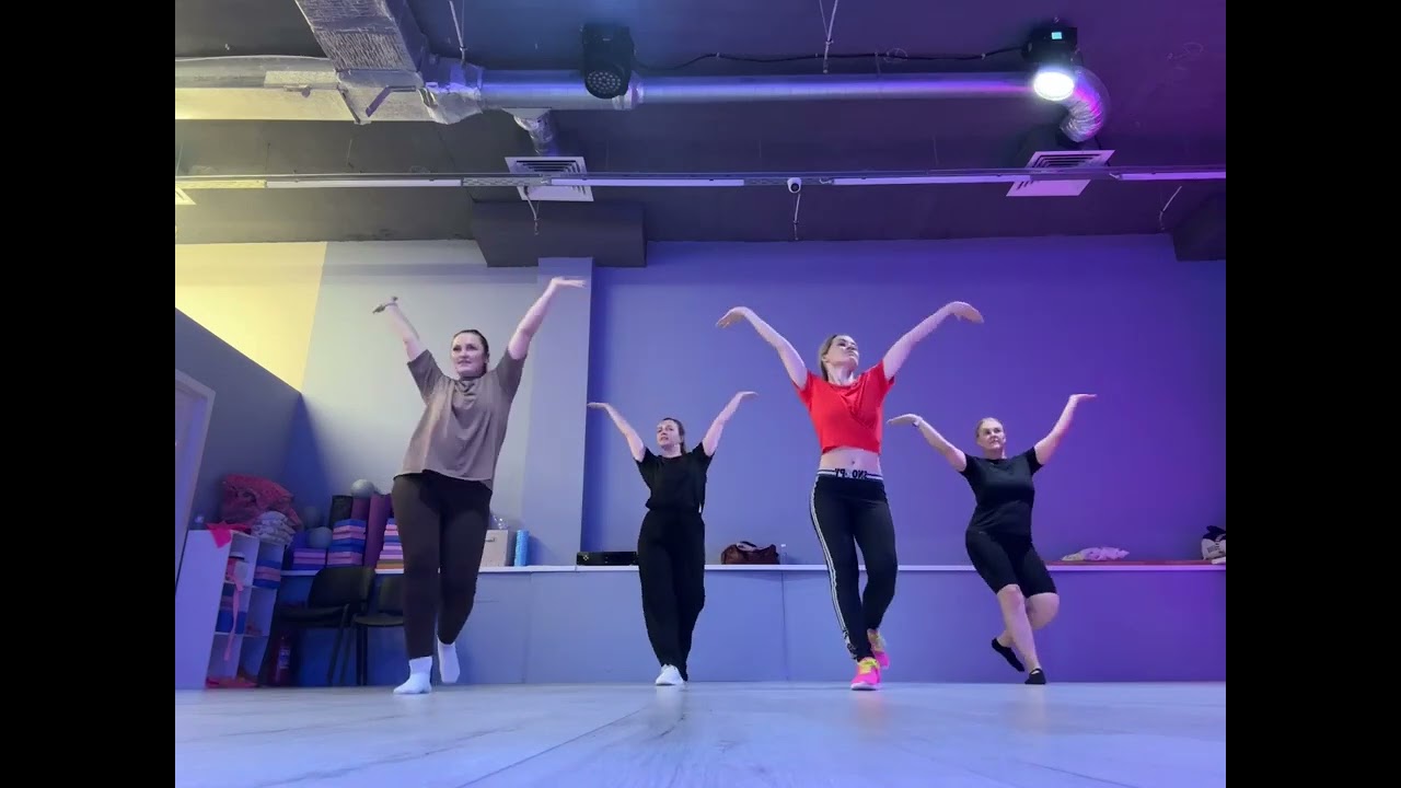 Группа Dance-Fitness  в студии Jazz.Uni.Dance #dance #dancer #choreography #studio #zelenograd