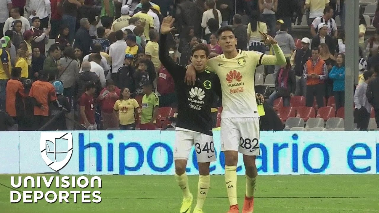 Batman y Robin se encontraron y se tomaron el estadio Azteca