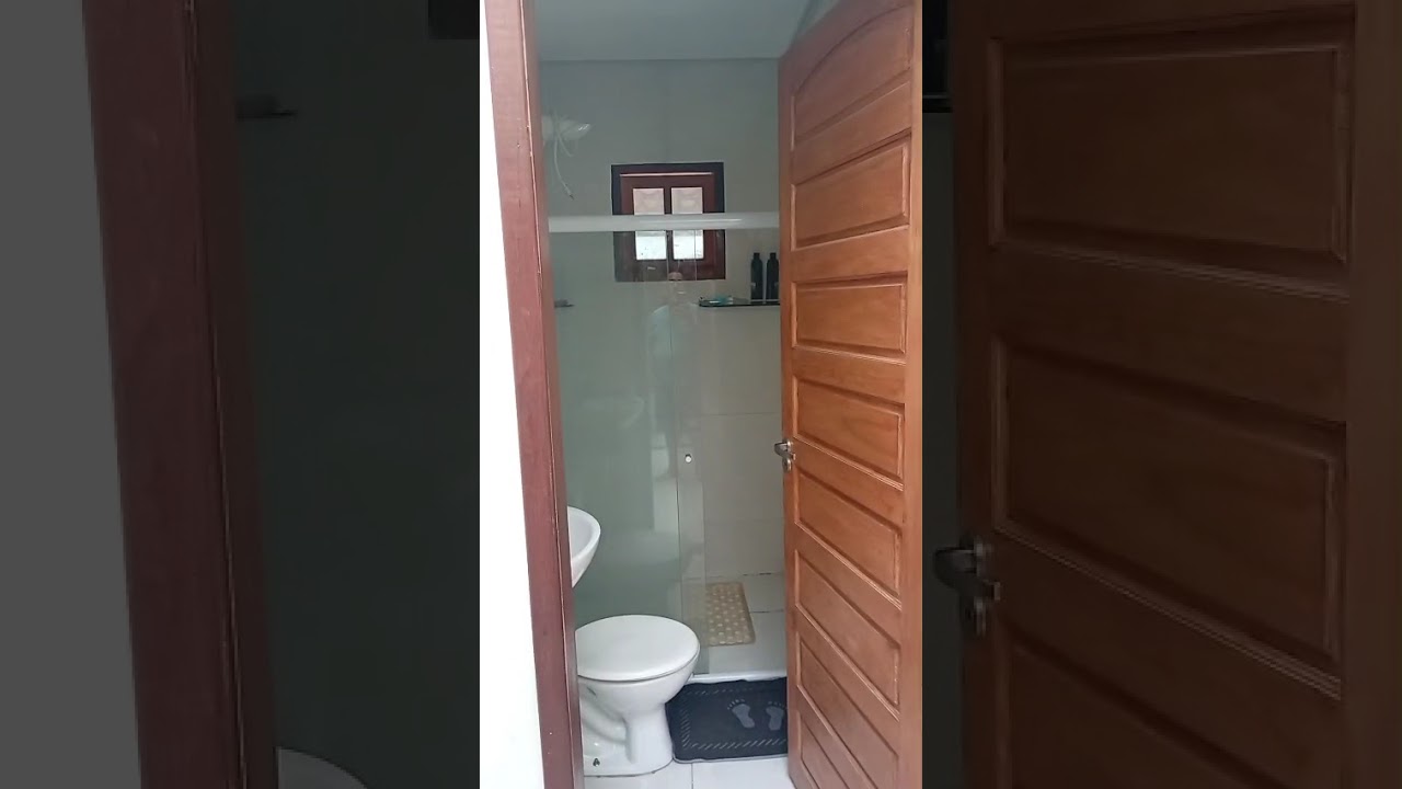 Belíssima casa  pra vender em pombos no condomínio MÃE RAINHA aís margem da BR 232 preço 380 mil 