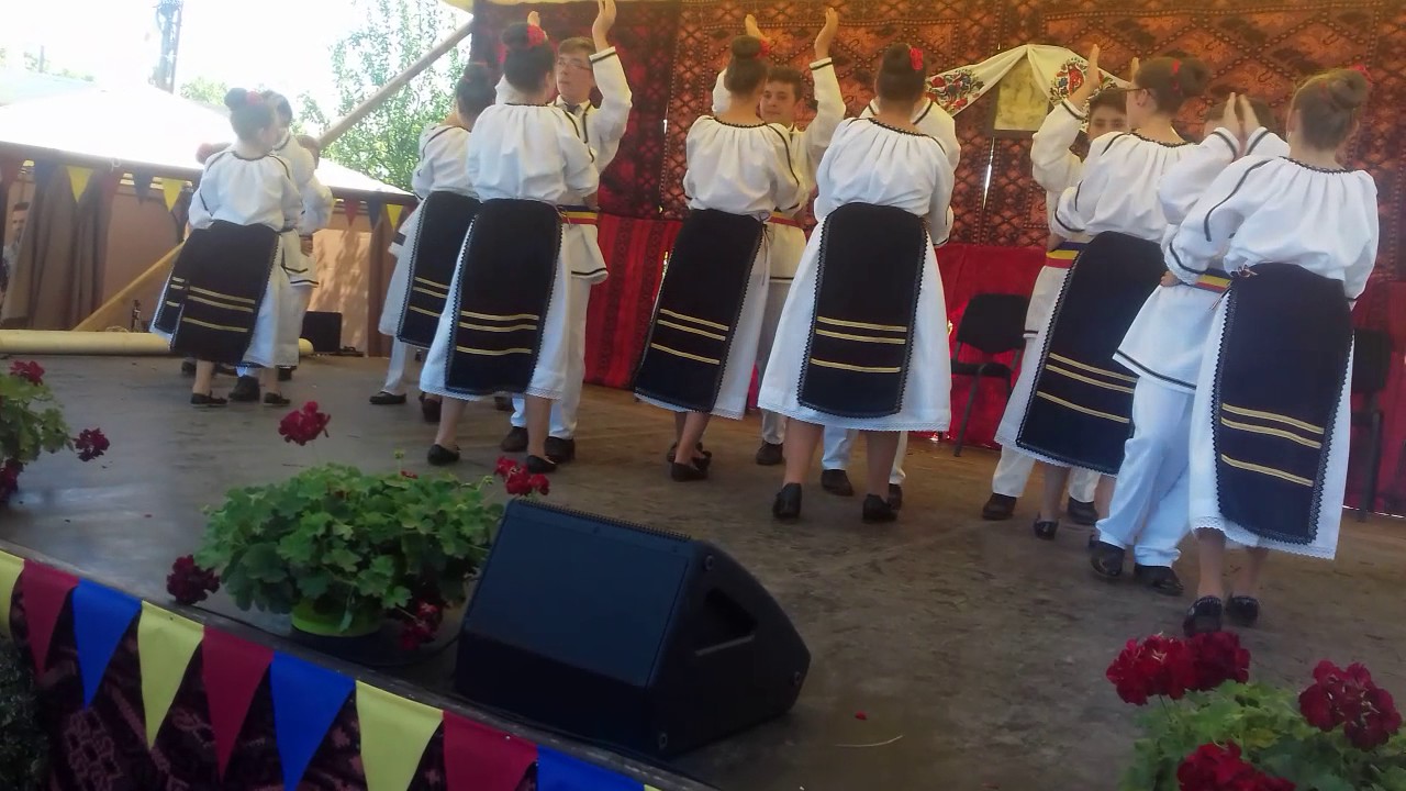 Dansul Bistrita la Băla