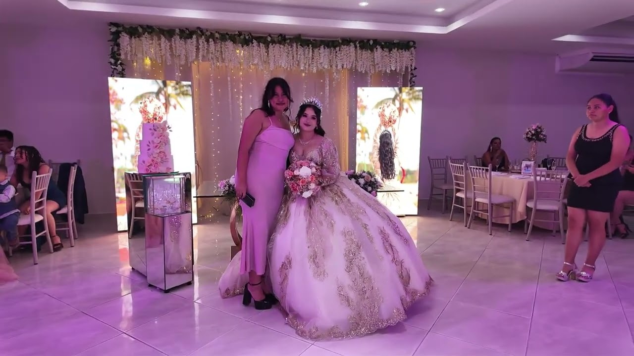 Video XV años Hillary Naomi