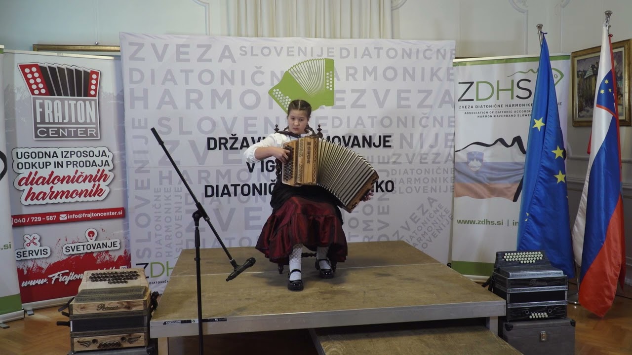 Mia Ovčjak (Lepe sanje, sanje najine - prir. Robert Goter) Državno prvenstvo 2022