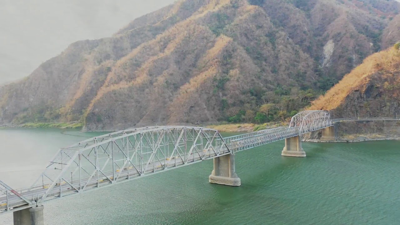Ilocos Trip 2019: Old and New Quirino Bridge between Santa and Bantay Ilocos Sur