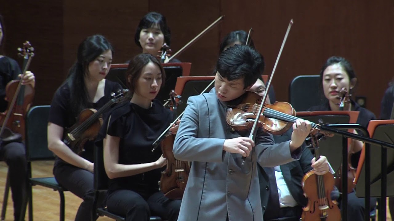 Donghyun Kim , W  A  Mozart  Violin Concerto No 4 in D Major K. 218 &  Paganini, no.1 Sep.8, 2019