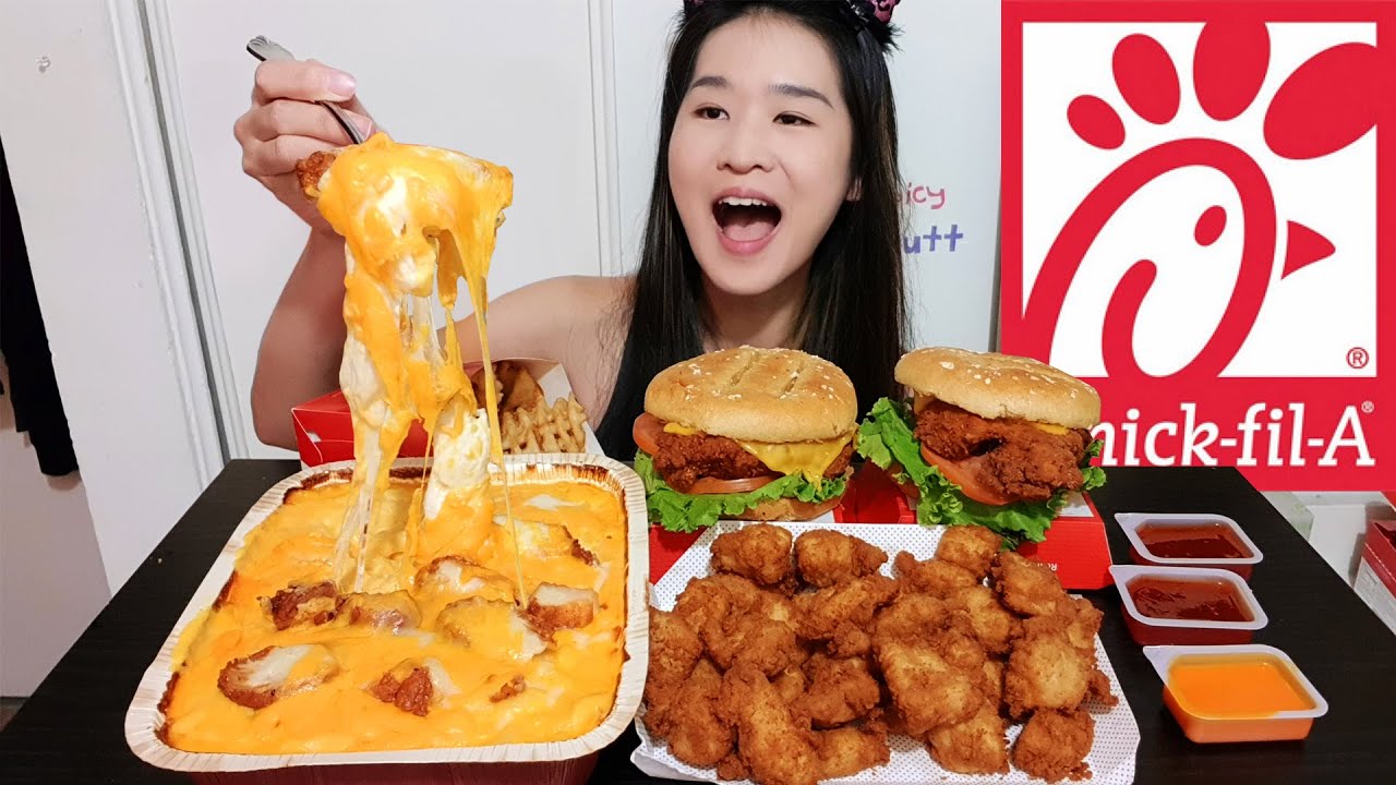 CHICK-FIL-A SPICY MAC N CHEESE! Spicy Chicken Deluxe Sandwich, Crispy Chicken Nuggets - Mukbang Asmr