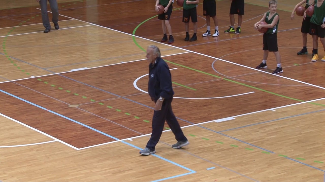 Maurizio Mondoni - U11 - Offense movements without ball to receive the pass