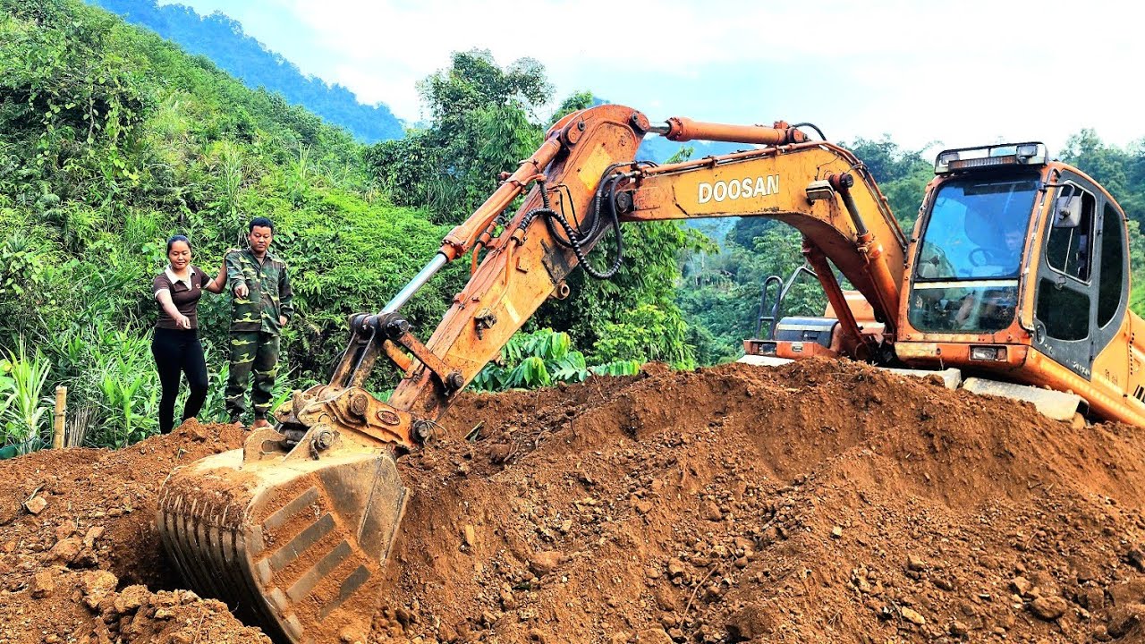 Together with her husband, she expanded her residence and farm. Daily life