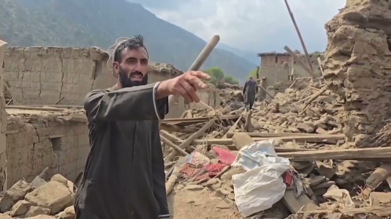 RAW VIDEO: Afghanistan earthquake leaves survivors assessing the damage after over 800 killed