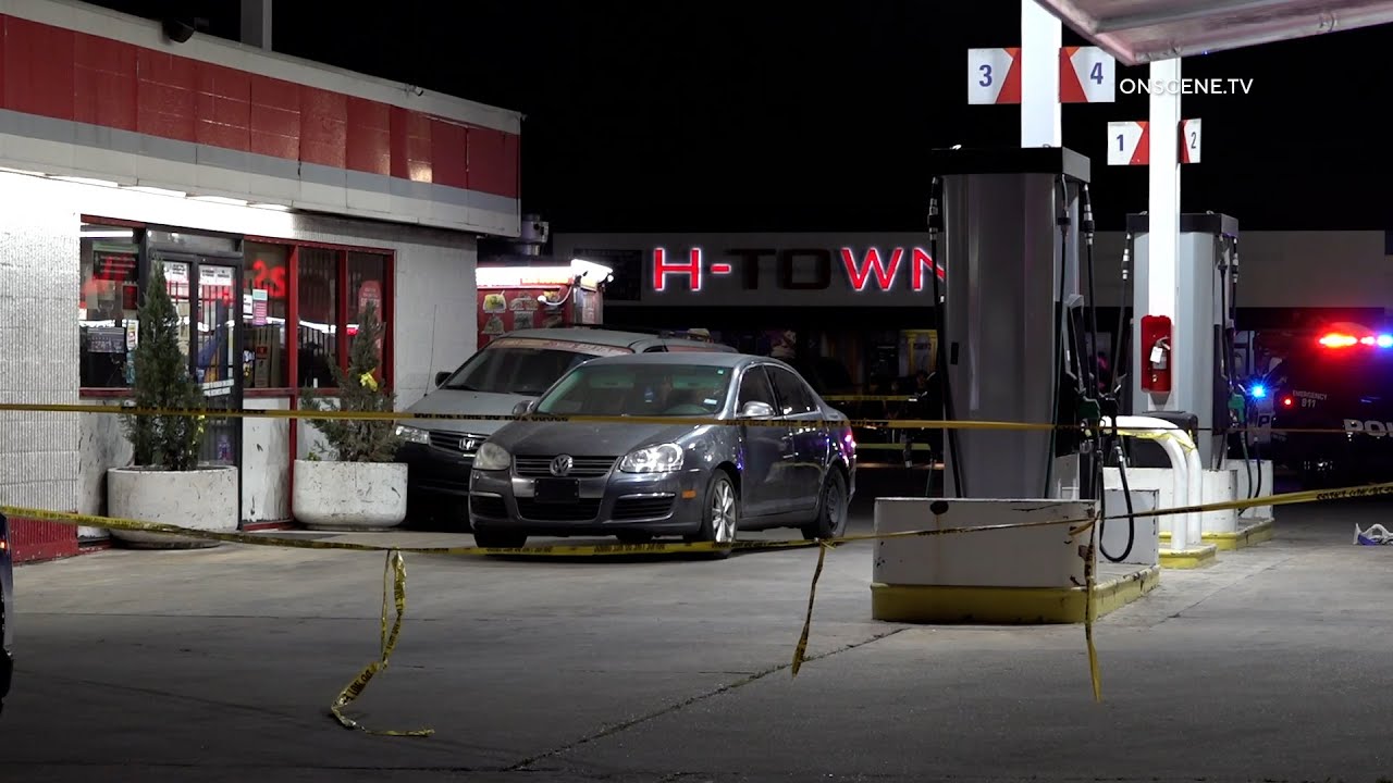 Convenience Store Shooting Leaves 1 Dead In Houston TX