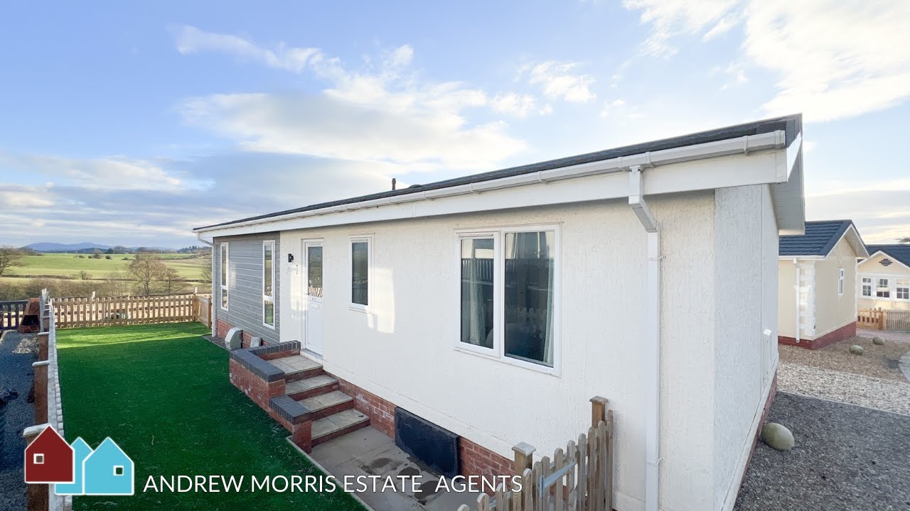 Full tour of 47 Castle Lake; a 2-bed, detached residential park home with stunning views over fields