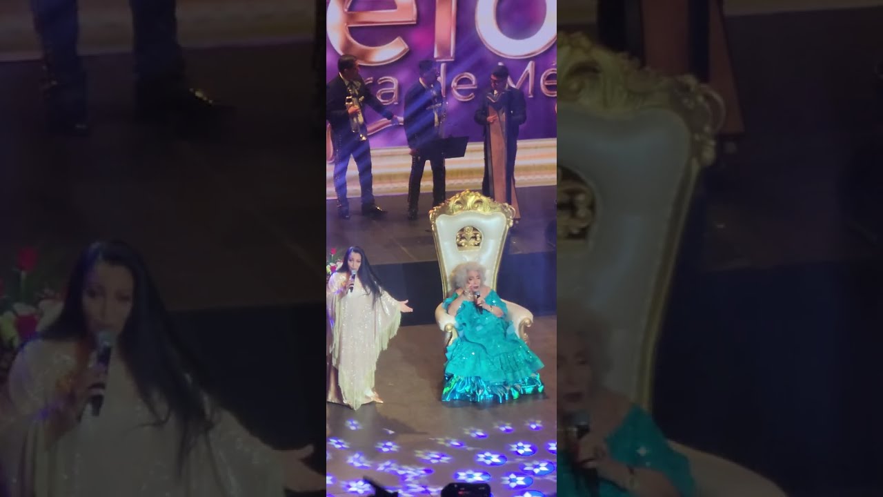 "Vivimos una noche inolvidable en el concierto, vla despedida de "CHELO"