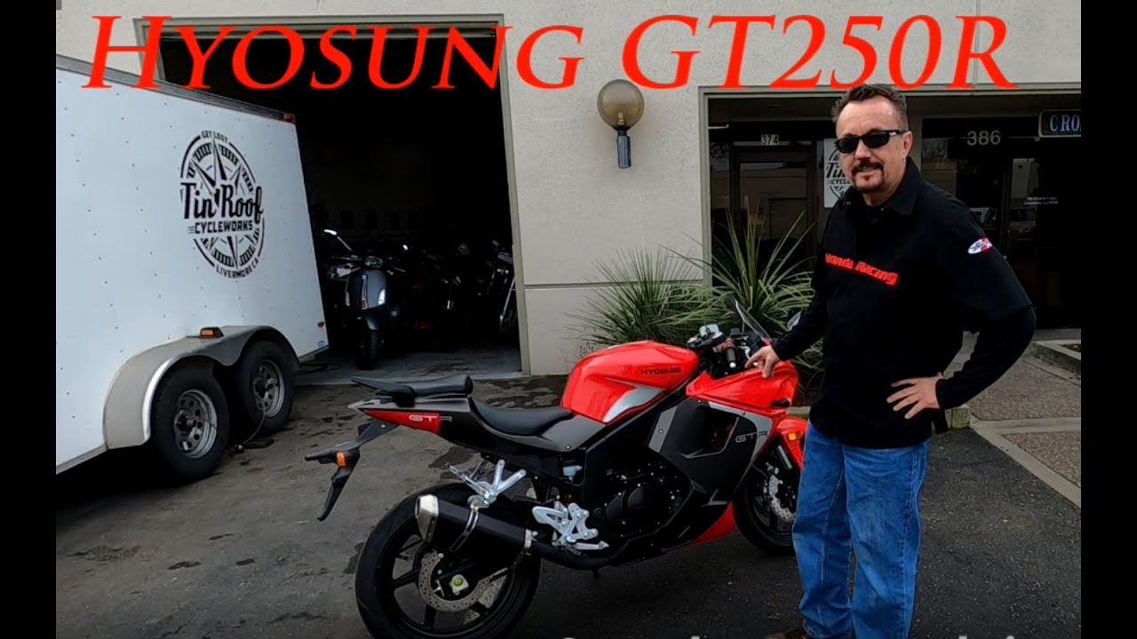 Hyosung GT250R walk-around and review