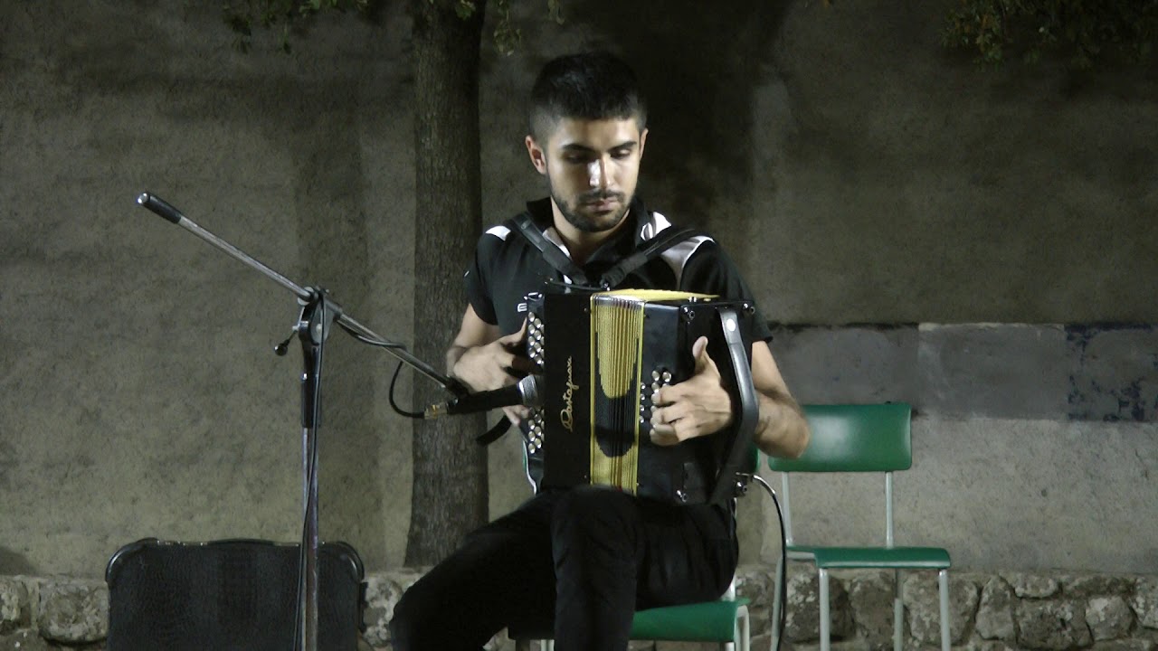 ==LUCA SCHIRRU di Silius==   =Campidanese e Ballittu=