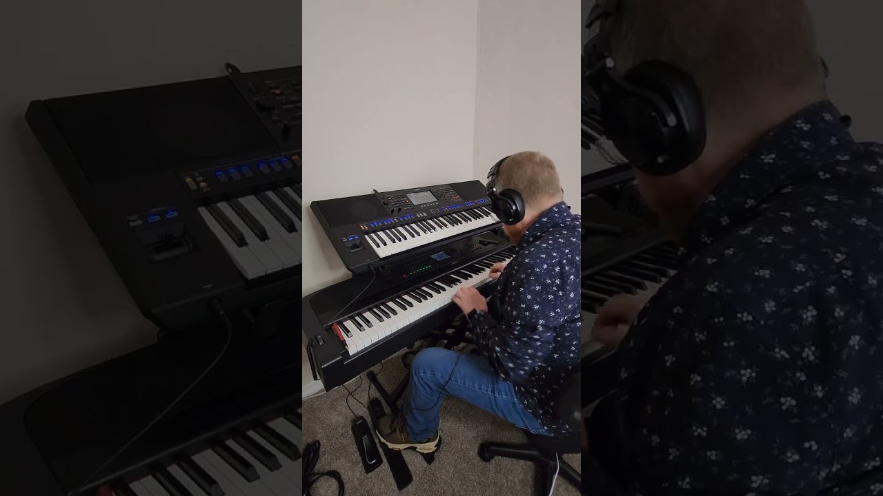#yamaha DGX 670 and @yamahaglobal PSR SX 920. Experiência única. 