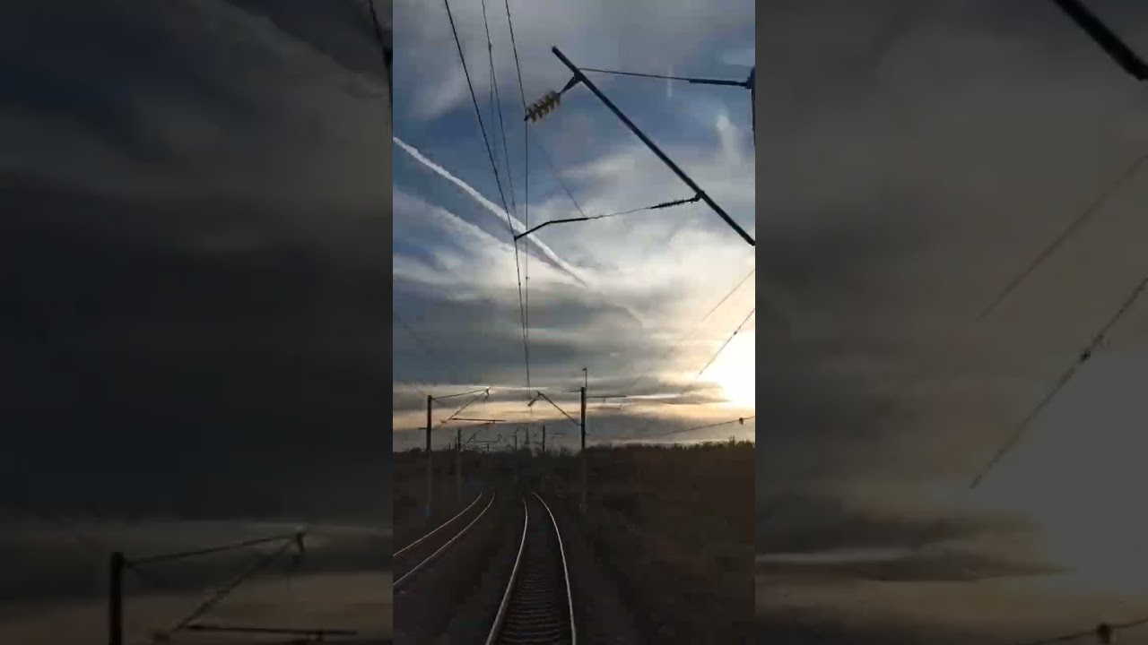 Атмосфера переговоров поездной радиосвязи небольшой станции #ржд #скжд #поезда #радиосвязь