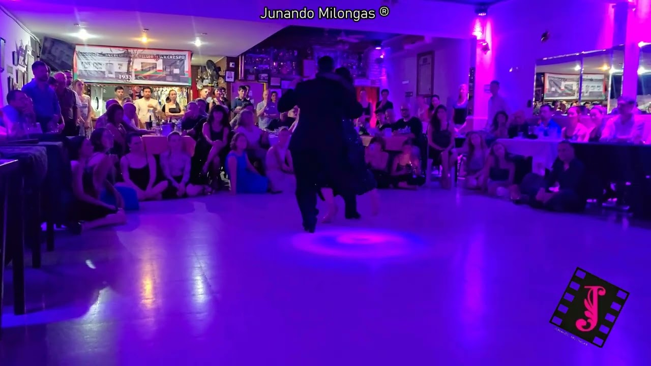 ALDANA SILVEYRA & DIEGO ORTEGA | A la gran muñeca (D´Arienzo) | Tango Argentino | Junando Milongas®