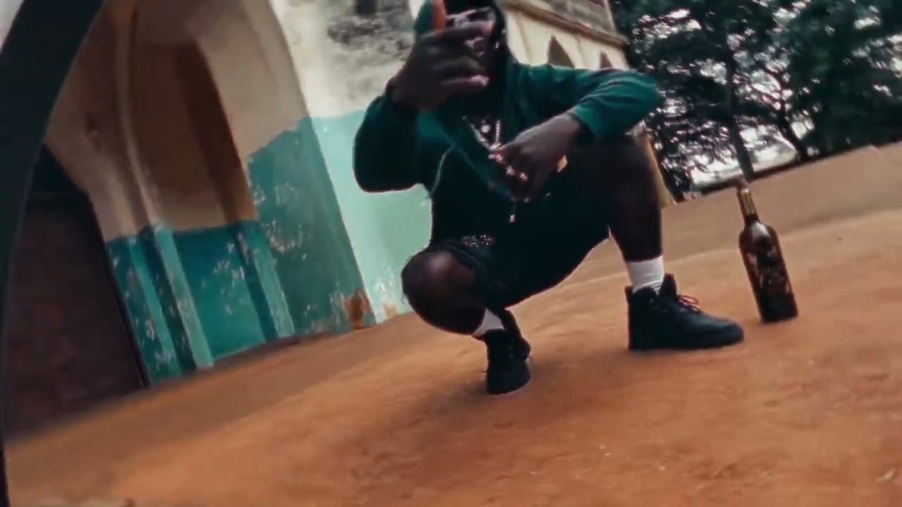 EZYS BOY ‐ HOPE (Clip officiel)