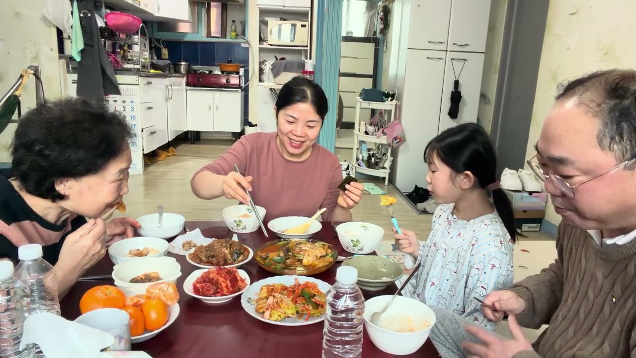 CSHQ(44)tranh thủ làm mấy món cho mẹ ăn .để đưa mẹ về .! 