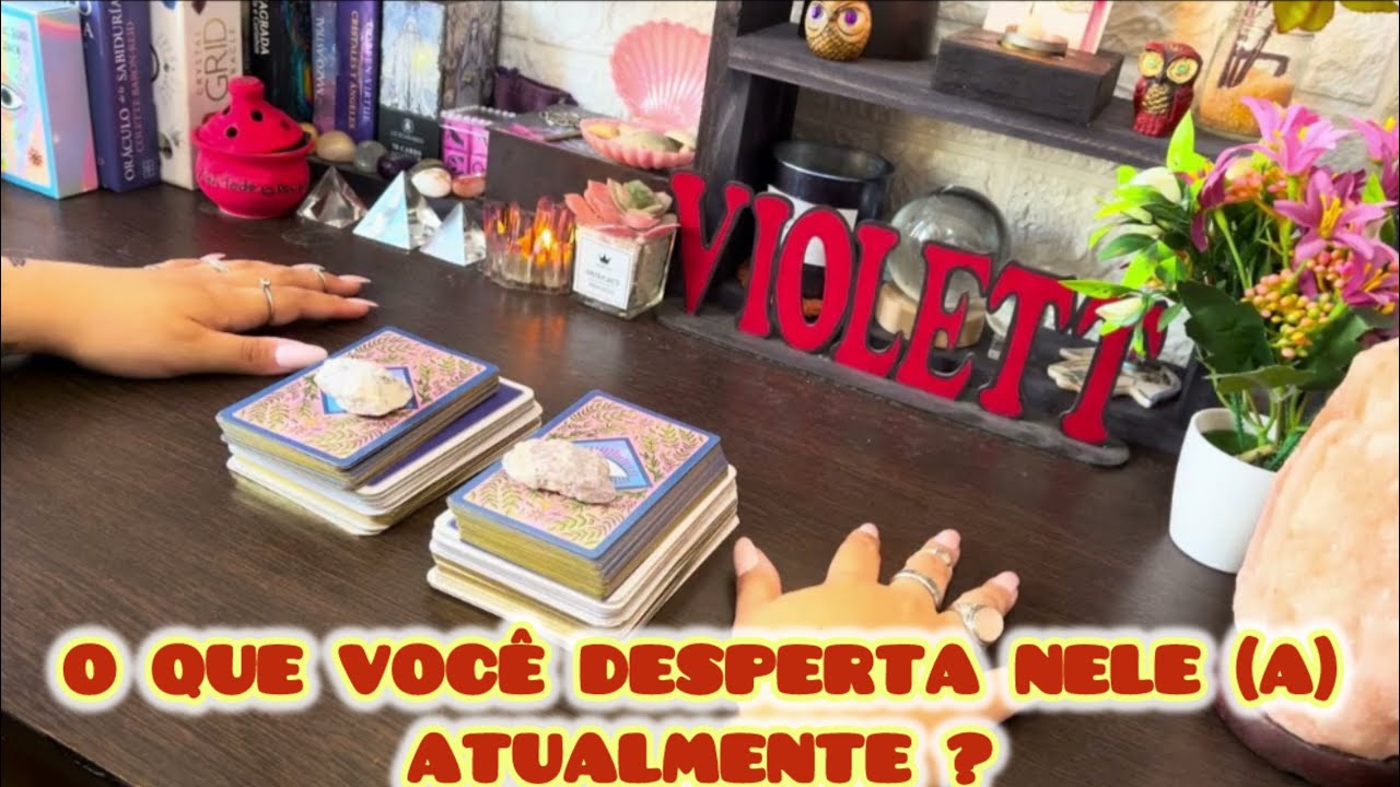 😈🔥O QUE EU DESPERTO NELE (A) ATUALMENTE ? #tarot #tarotamor #tarotonline #taro #tarotgratis