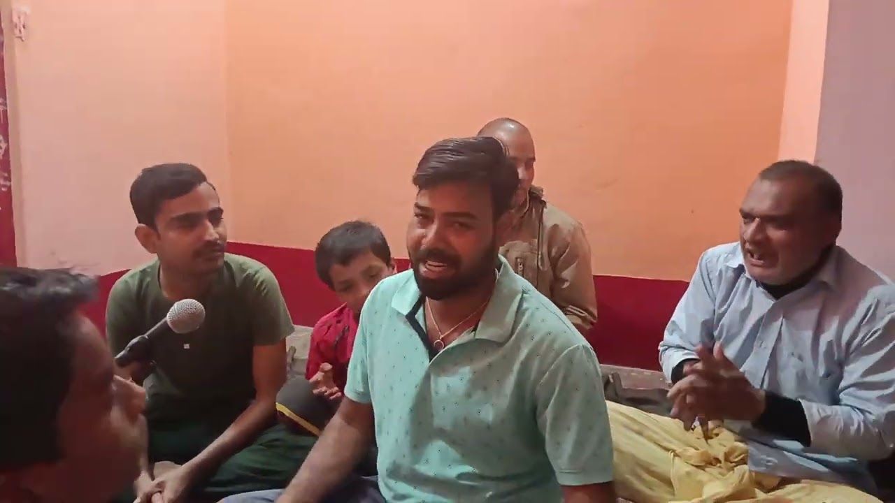 Paniya la mat ja akele jareja paniya la mat ja akela #angika_holi