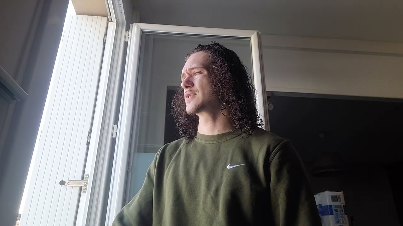 Speaking about myself to clear my mind