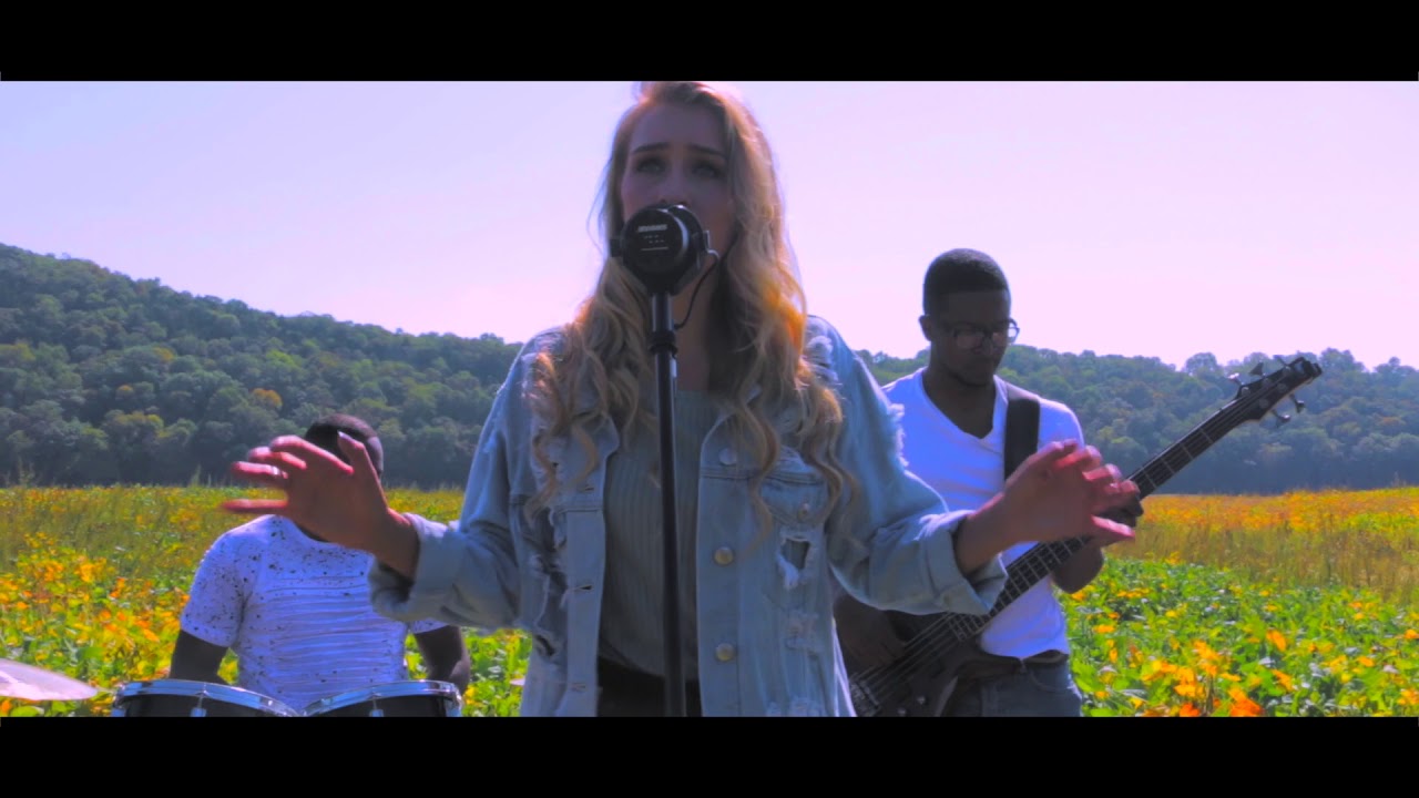 Raquel Brda- Who Am I- Single (music video)