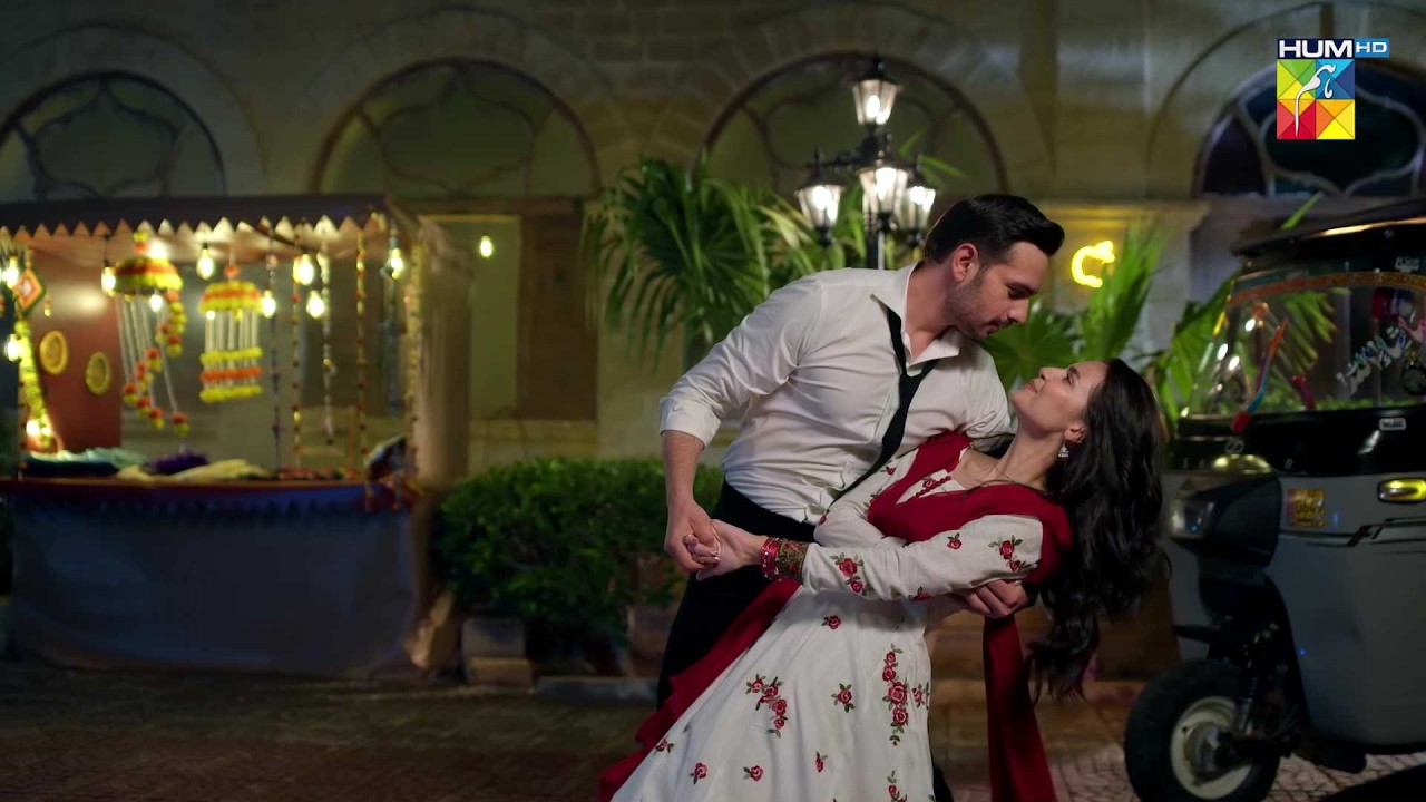 Mohabbat Mukhtasir &ndash; First Teaser | Madiha Imam & Usama Khan | HUM TV